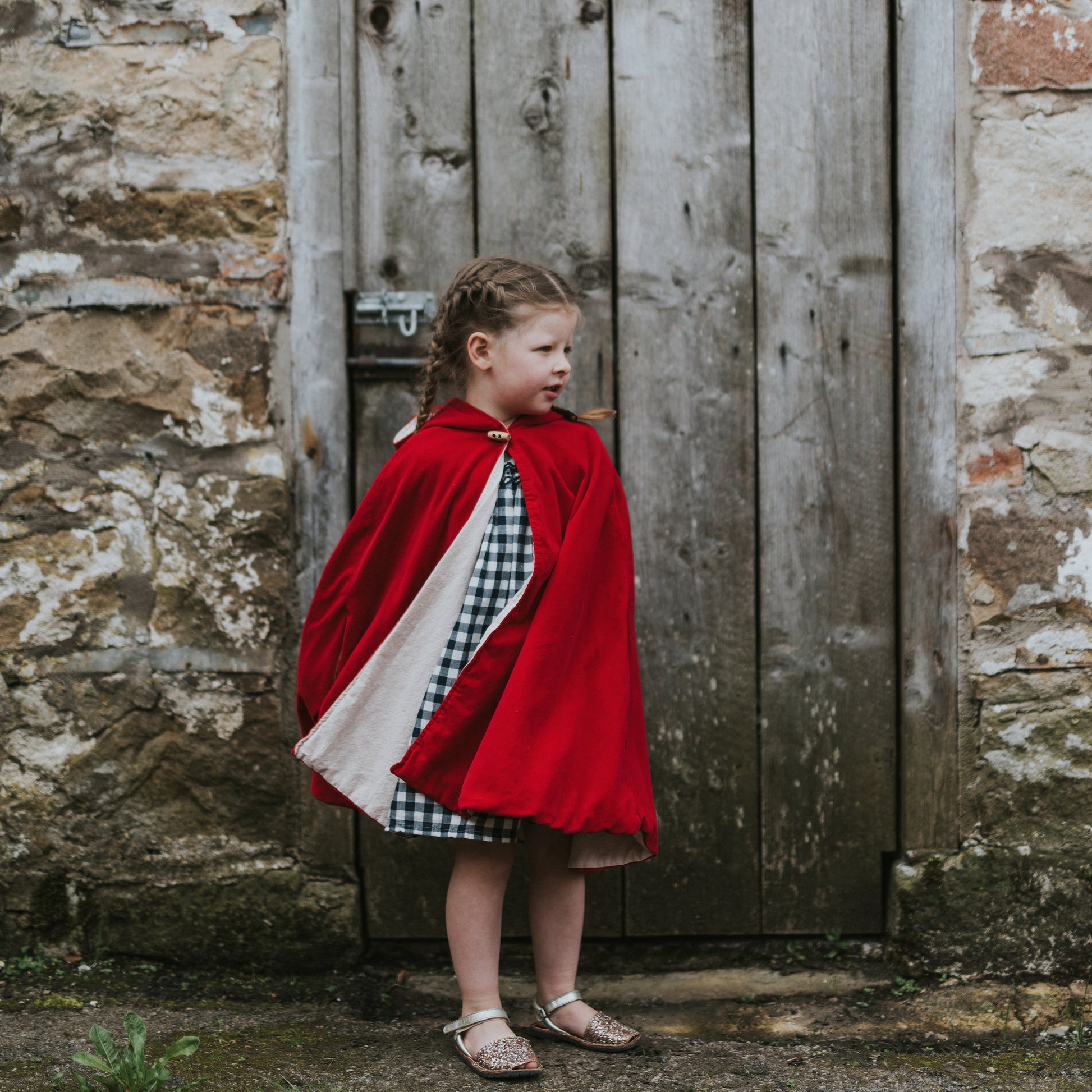 Wnterberry Red Velvet Cape