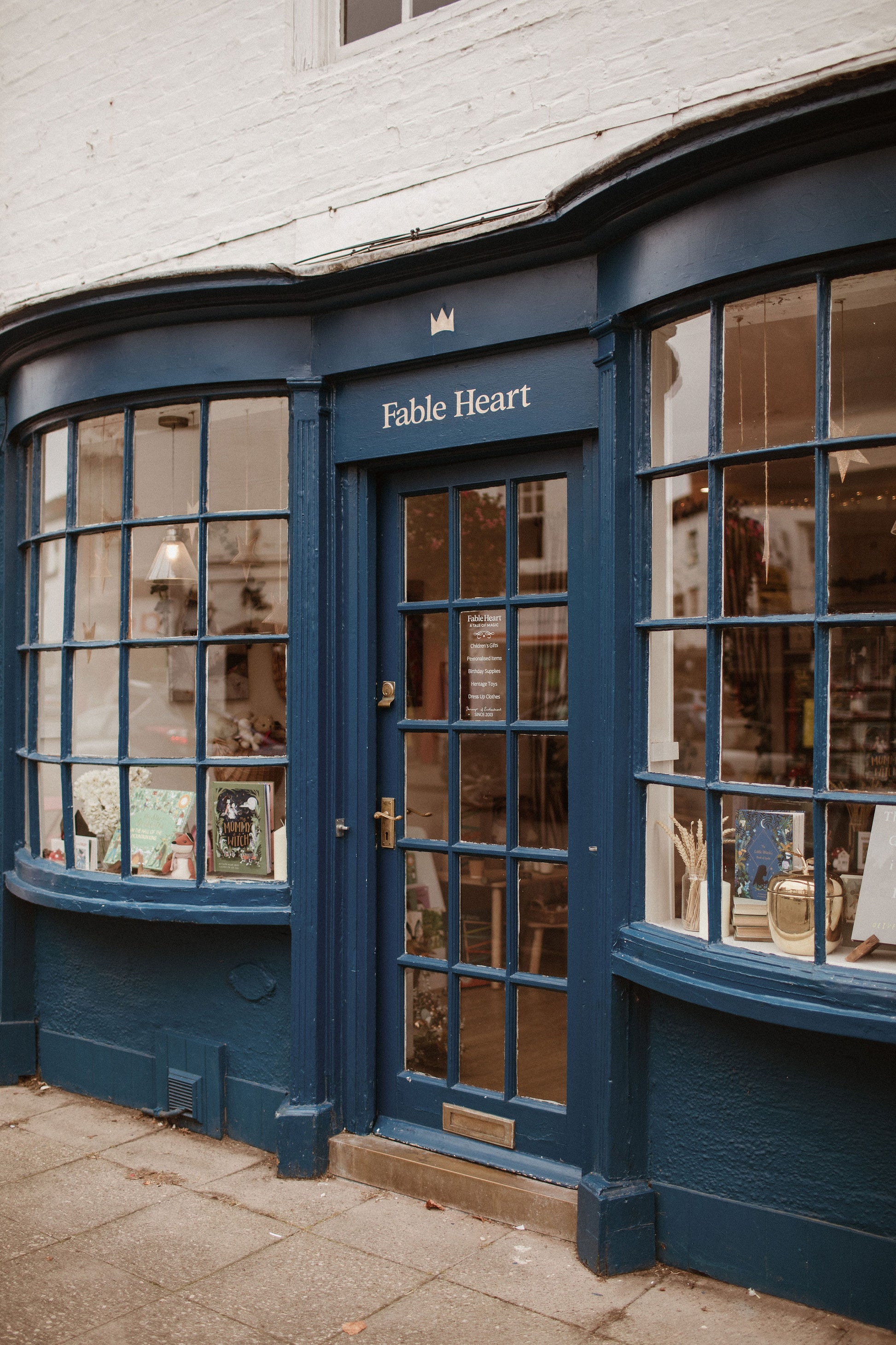 Christmas Wrapping & Cocktails